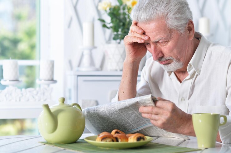 Anciano con Alzheimer no quiere comer